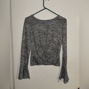 Cute long sleeve scrunch top